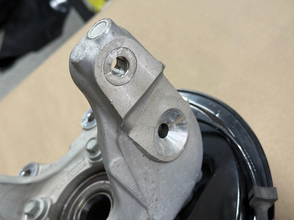 2015-2023 Ford Mustang 5.0 GT LH Driver Side Rear Spindle Knuckle Hub