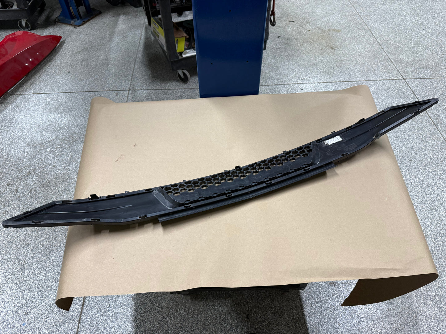 2018-2023 Ford Mustang GT Front Bumper Lower Grille