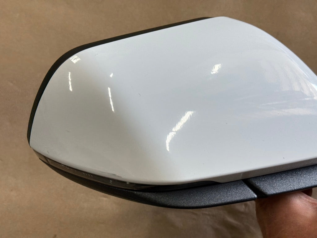 2015-2020 Ford Mustang GT RH Passenger Side Mirror "YZ"