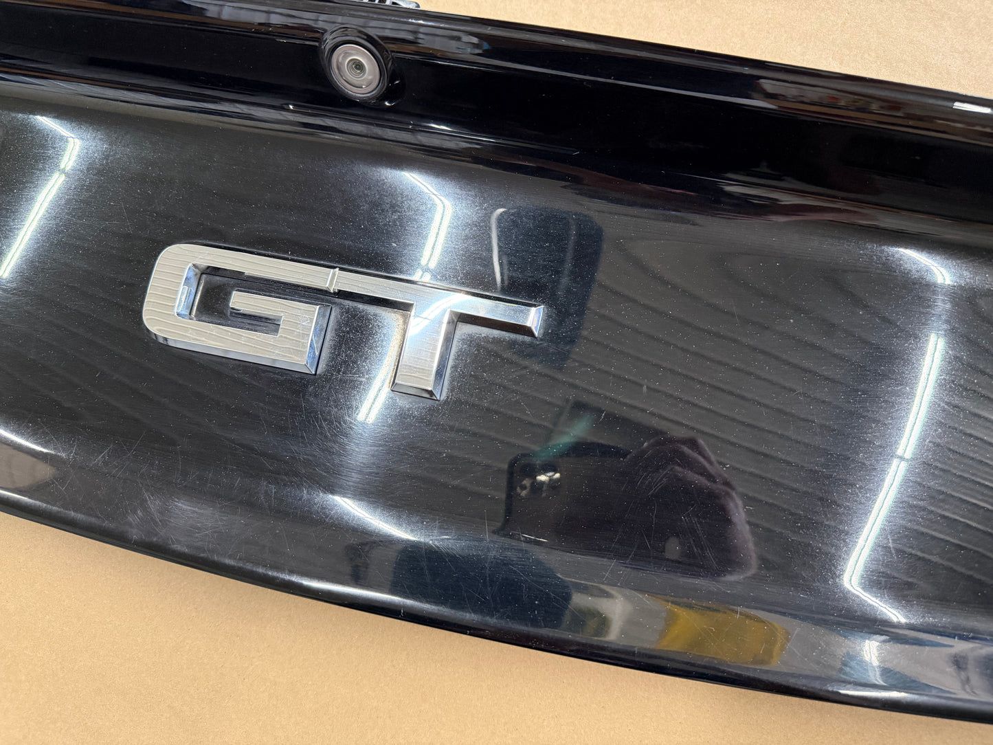 2015-2017 Ford Mustang GT 5.0 Trunk lid Panel Rear Decklid Back-Up Camera