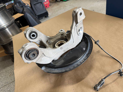 2015-2023 Ford Mustang 5.0 GT LH Driver Side Rear Spindle Knuckle Hub