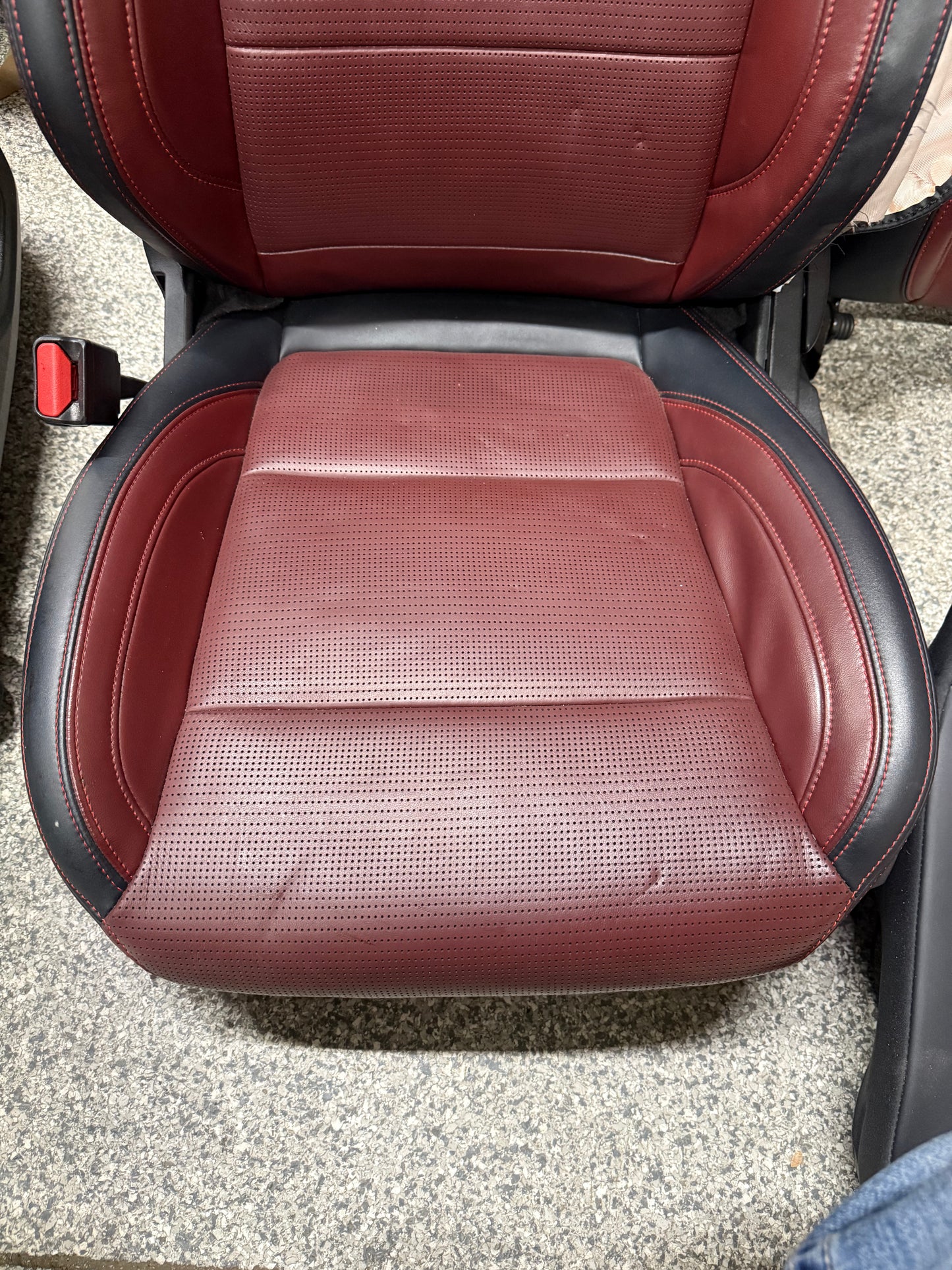 2024-2026 Ford Mustang GT Leather Front Rear Seats Heated/Cooled