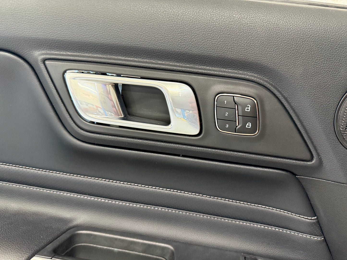 2018-2023 Ford Mustang GT LH Driver Leather Insert Door Panel Grey Stitching