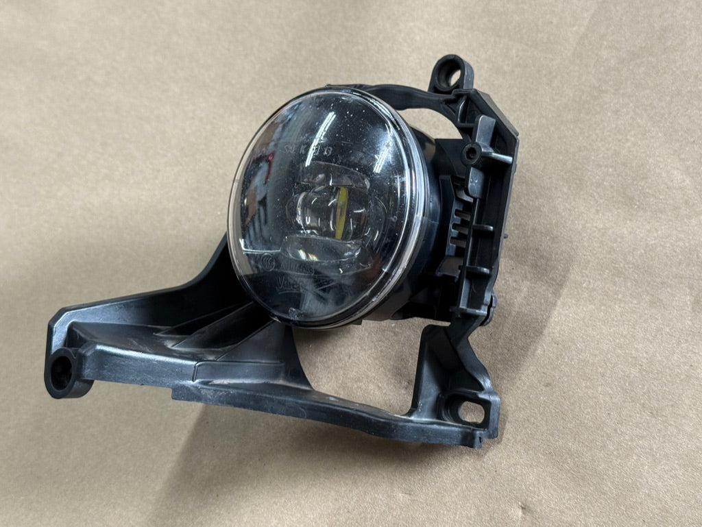 2015-2017 Ford Mustang GT 5.0 LED Fog Light LH Left w/Bracket