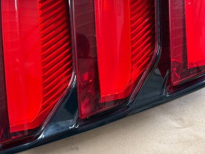 2015-2017 Ford Mustang GT V6 EcoBoost Tail Light RH Passenger Side LED