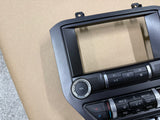 2022 Ford Mustang GT Touch Screen, Face Plate, Radio, Module USB Port