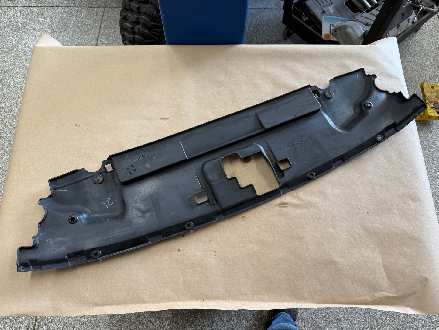 2018-2023 Ford Mustang GT Upper Radiator Plastic Cover