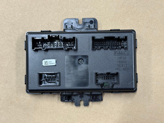 2024-2026 Mustang S650 Ford Temperature Climate Control Module "PR3T-18C612-AD"