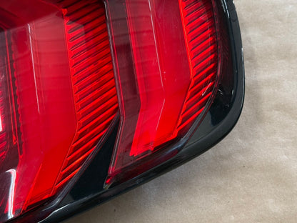 2018-2023 Ford Mustang GT V6 EcoBoost Tail Light RH Passenger Side LED