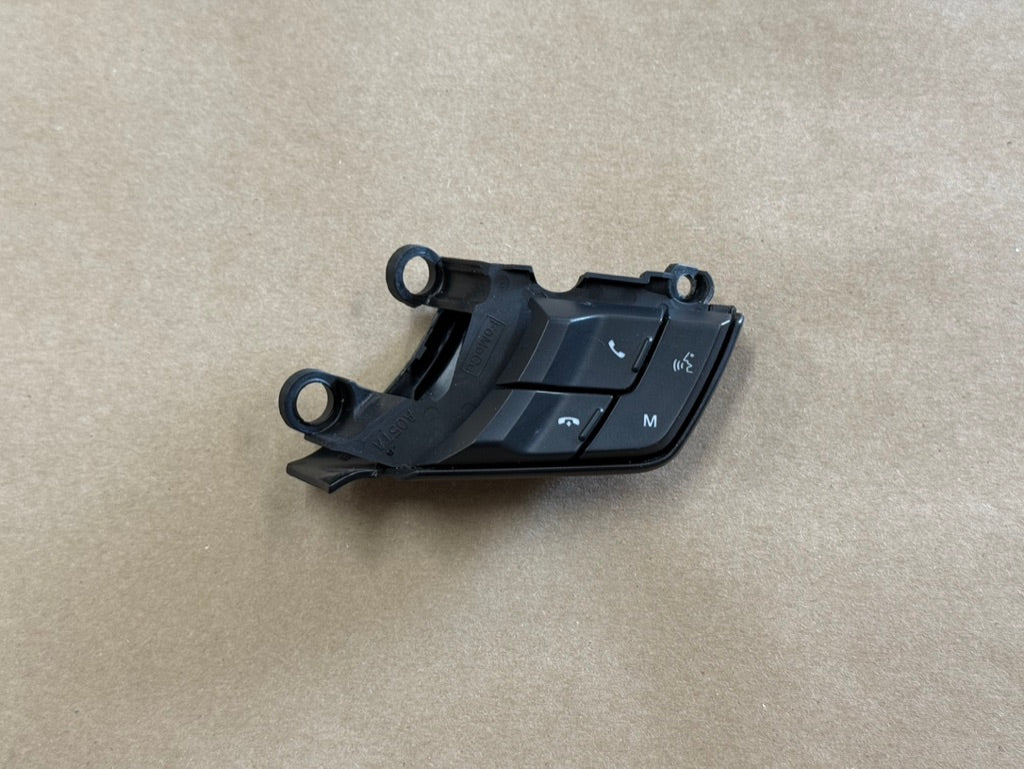 2015-2023 Ford Mustang GT RH Steering Wheel Button Sync Control