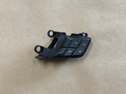 2015-2023 Ford Mustang GT RH Steering Wheel Button Sync Control