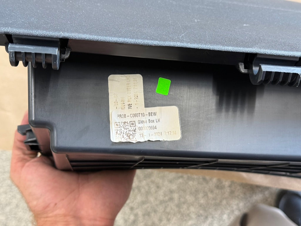 2024-2026 Ford Mustang Glove Box S650
