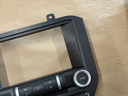 2020 Ford Mustang GT Touch Screen, Face Plate, Radio, Module USB Port