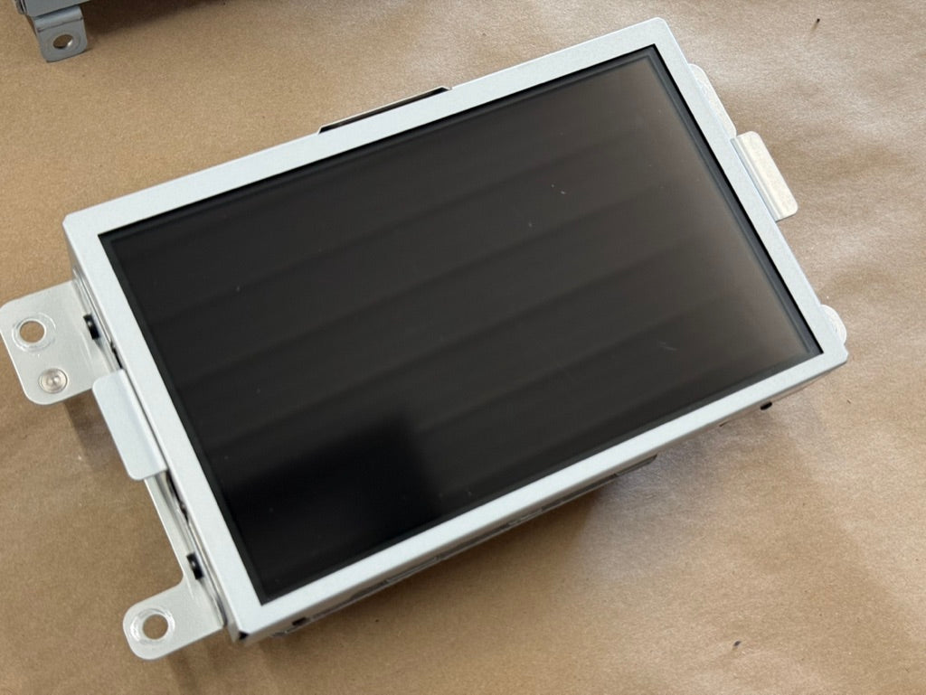 2020 Ford Mustang GT Touch Screen, Face Plate, Radio, Module USB Port