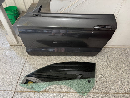 2015-2023 Ford Mustang GT GT500 LH Driver Side Door Complete w/Glass "J7"