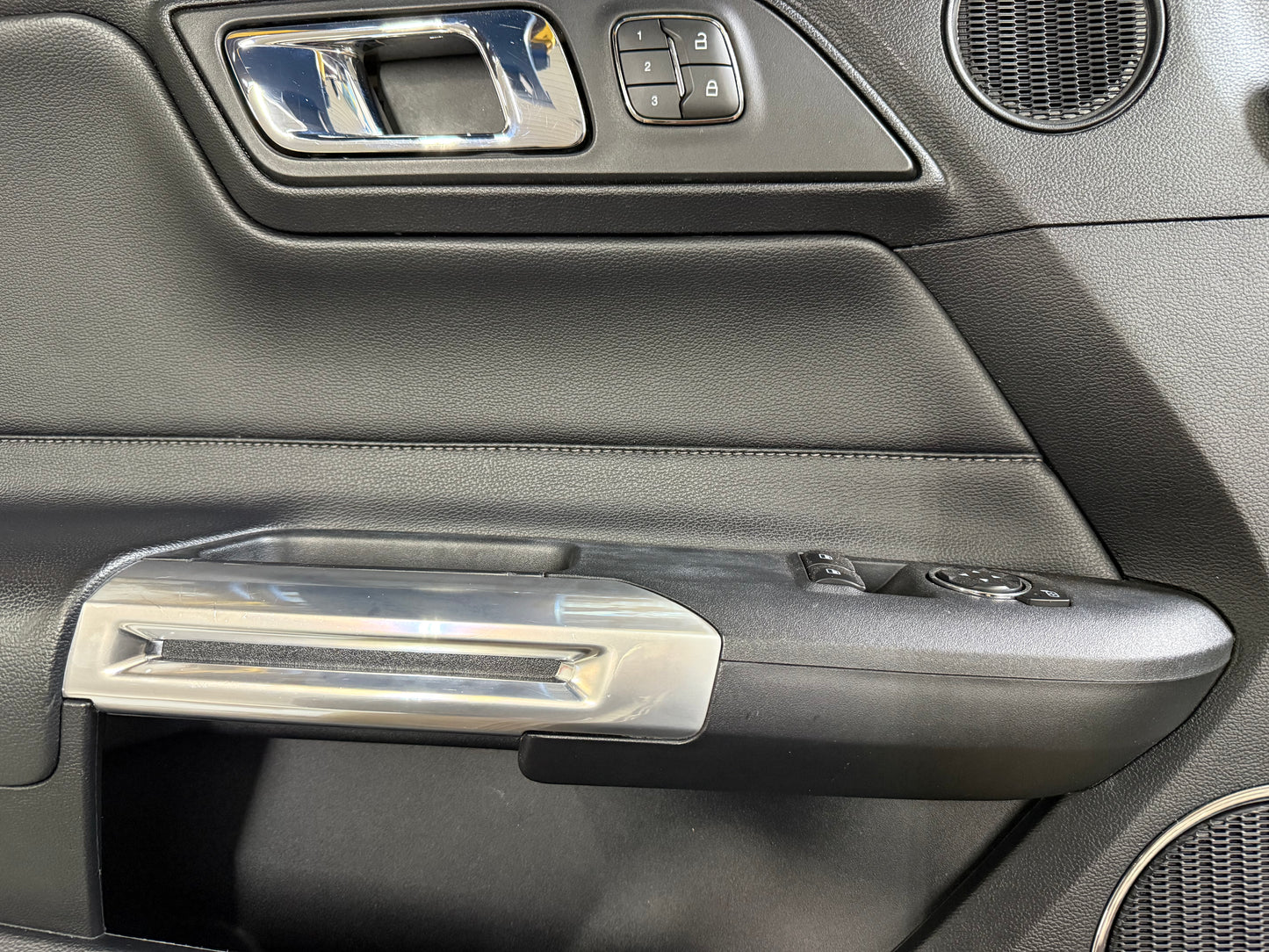 2015-2017 Ford Mustang GT LH Driver Leather Insert Door Panel Grey Stitching