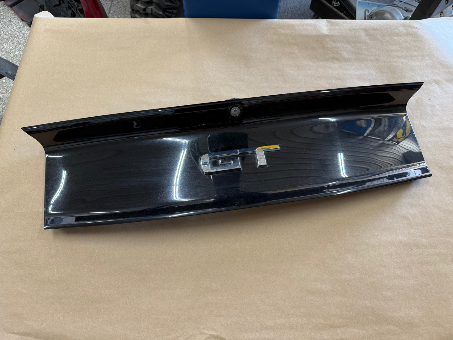 2015-2017 Ford Mustang GT 5.0 Trunk lid Panel Rear Decklid Back-Up Camera