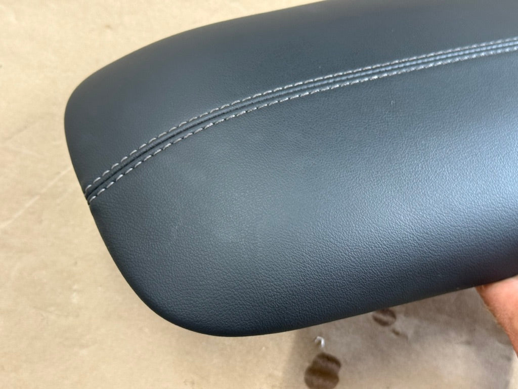 2024-2026 Ford Mustang Center Top Console Lid Armrest