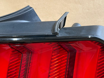 2018-2023 Ford Mustang GT V6 EcoBoost Tail Light RH Passenger Side LED