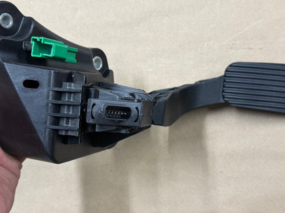 2023-2025 Ford F-250 F-350 Super Duty Electric Gas Pedal
