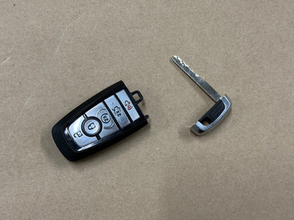 2018-2023 Ford Mustang Automatic Key Fob