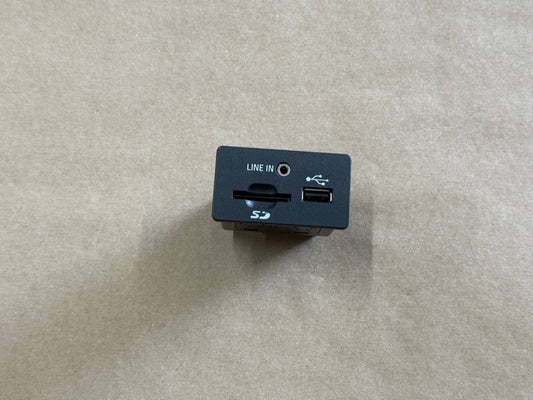 2015 Ford Mustang GT Ecoboost USB Port OEM 15-17
