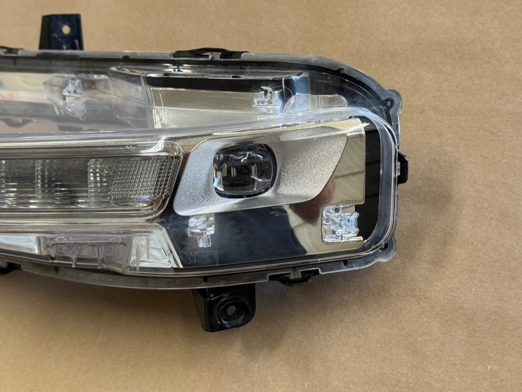 2018-2023 Mustang GT LH Driver Side Turn Signal Light Fog Light LED