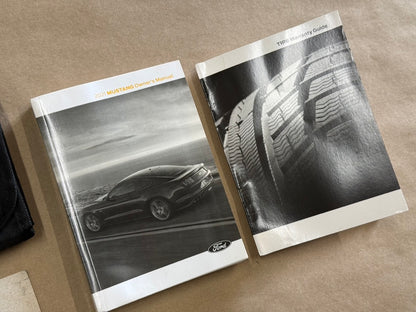 2021 Ford Mustang GT Owners Manual And Literature w/Cover