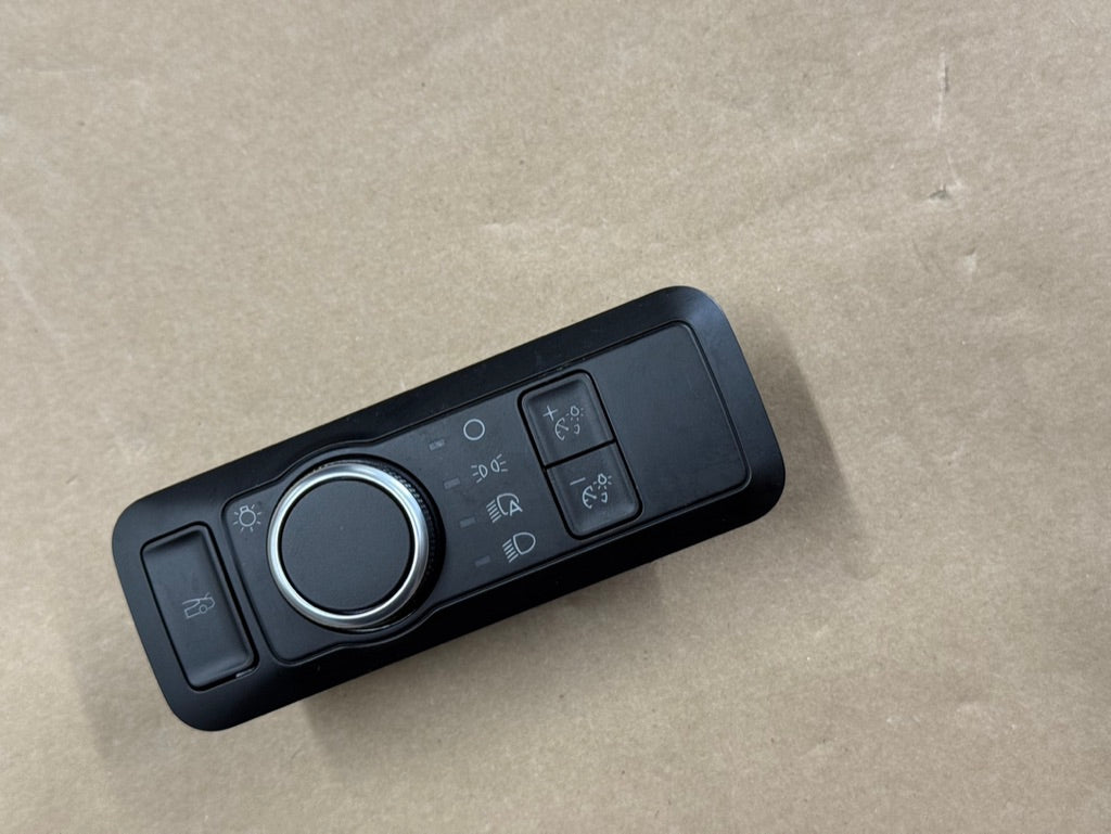 2024-2026 Ford Mustang Headlight Switch