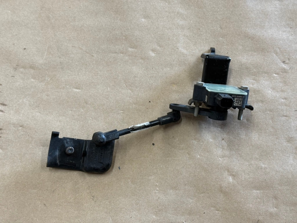 2018-2023 Mustang GT GT500 Front RH Passenger MagneRide Magnetic Ride Sensor