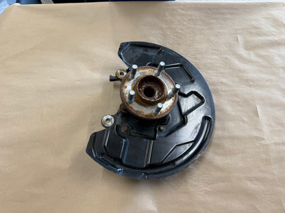 2021-2023 Ford Mustang 5.0 GT RH Passenger Side Front Spindle Knuckle Hub 4 Bolt