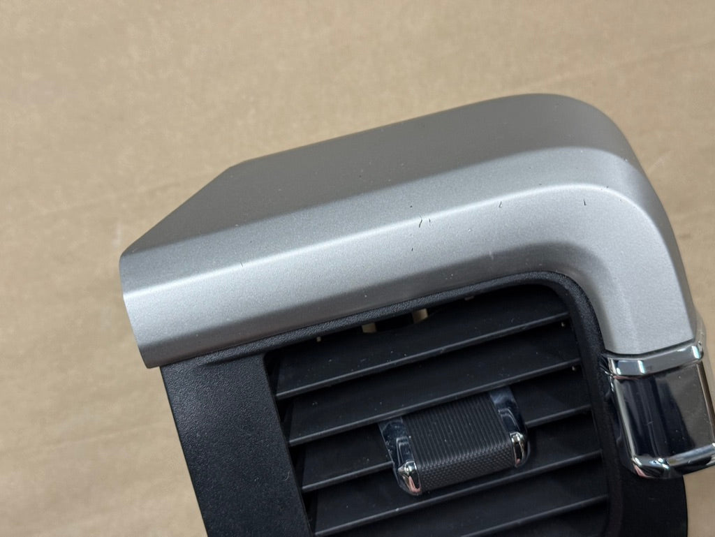 2023-2025 Ford F-250 F-350 RH Passenger Side Dash Vent Trim