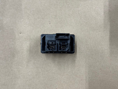 2021 Ford Mustang GT Touch Screen, Face Plate, Radio, Module USB Port