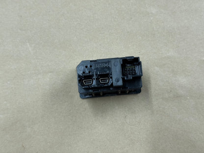 2015 Ford Mustang GT Ecoboost USB Port OEM 15-17