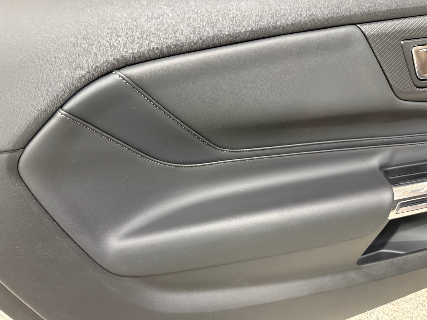 2024-2026 Ford Mustang GT LH Driver Leather Insert Door Panel Grey Stitching