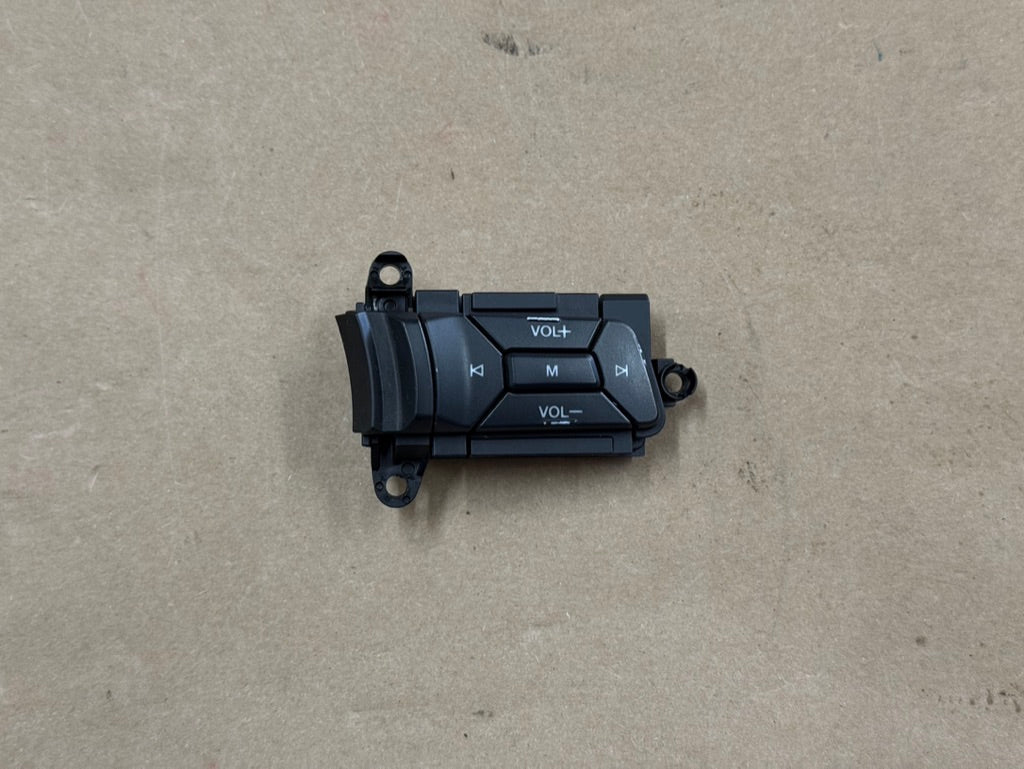 2015-2023 Ford Mustang GT RH Steering Wheel Button Volume Mute Search