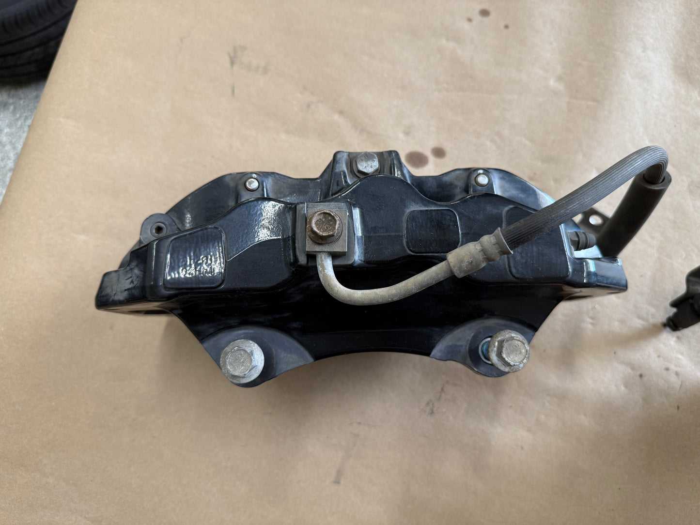 2015-2023 Ford Mustang GT Front 6 Piston BREMBO Brake Calipers