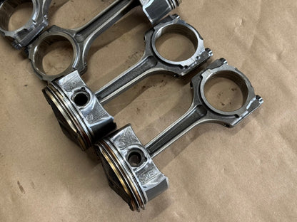 2024-2026 Ford Mustang GT Coyote 5.0L Pistons Rods Set of 8 8k miles