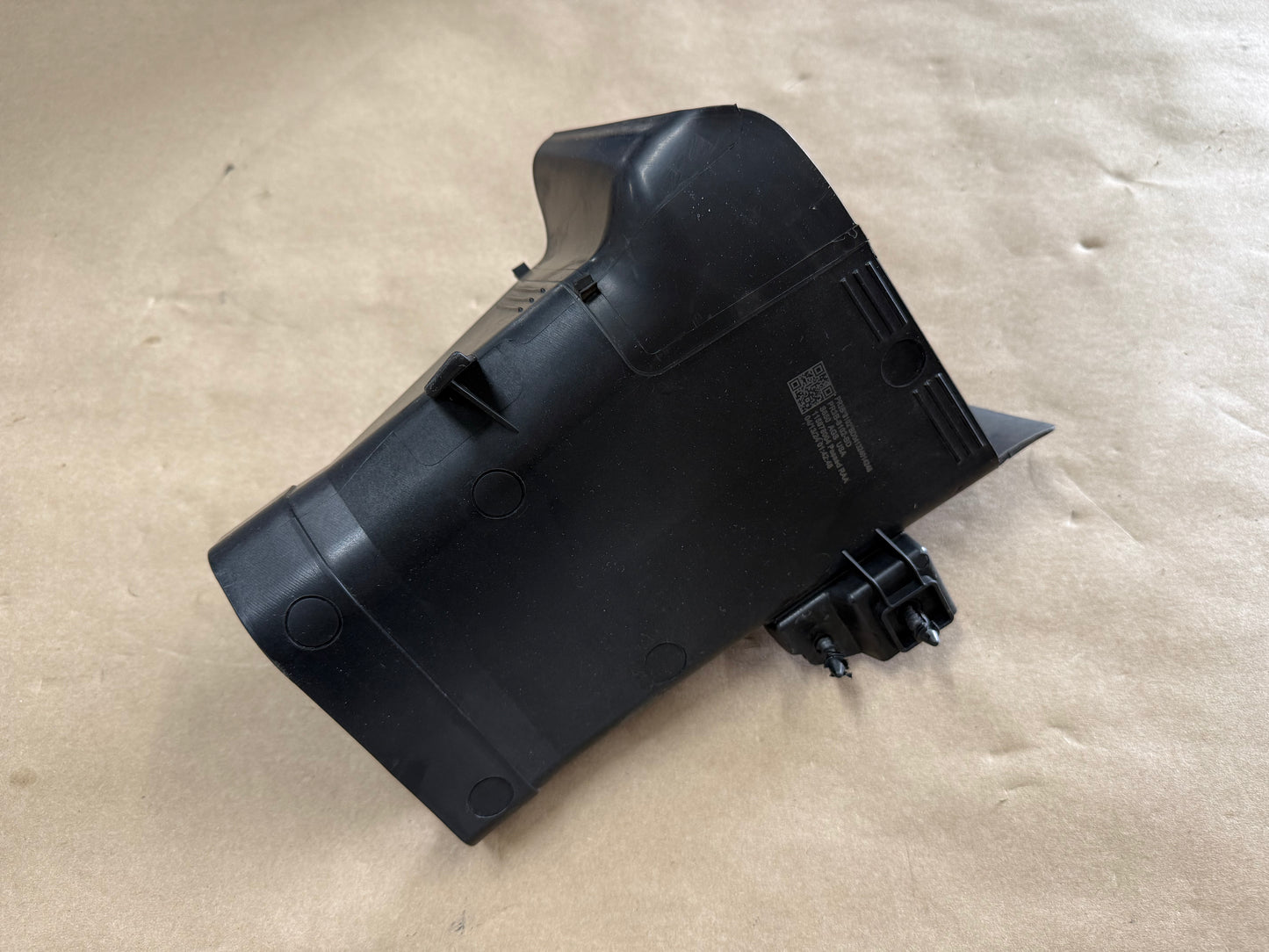 2024-2026 Ford Mustang GT RH Passenger Side Intake Air Deflector