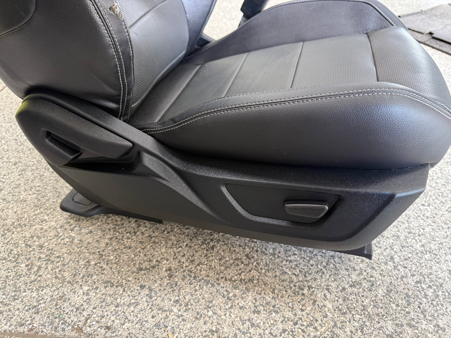 2018-2023 Ford Mustang GT Black Leather Convertible Front & Rear Seats