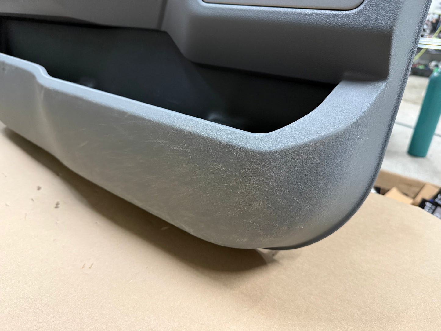 2023-2025 Ford F-250 F-350 Super Duty XLT Sport LH Driver Left Front Door Panel