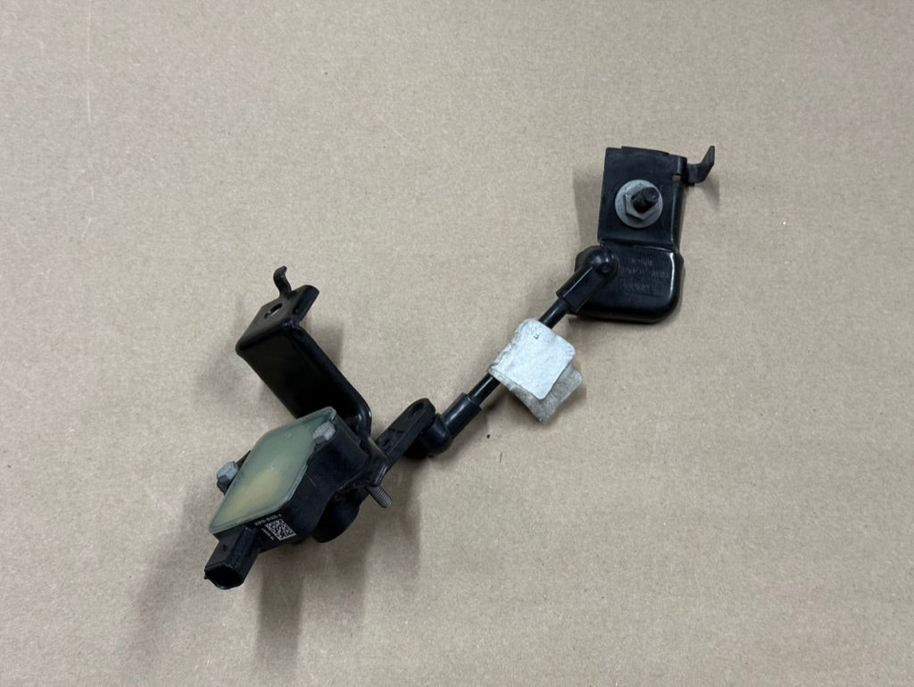 2018-2023 Mustang GT GT500 Front LH Driver MagneRide Magnetic Ride Sensor