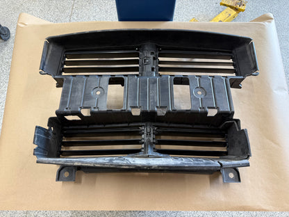 2018-2023 Ford Mustang GT Radiator Air Shutter Grille Assembly