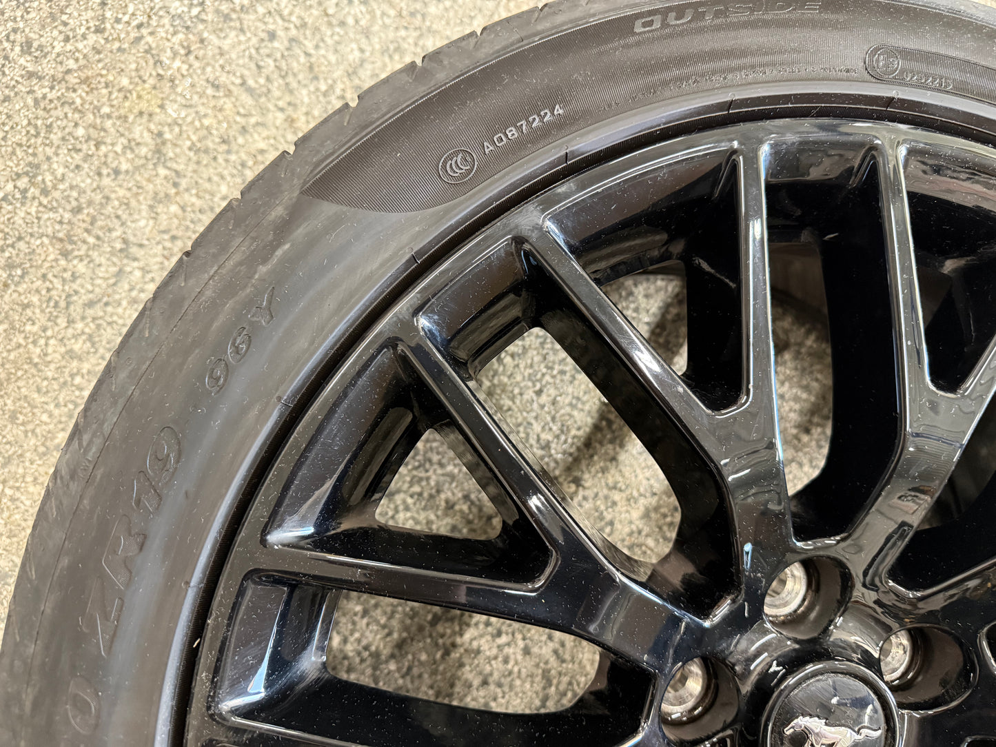 2015-2023 Mustang GT 5.0 19x9" Wheel Rim PP1 Rear 255/40/19 Pirelli