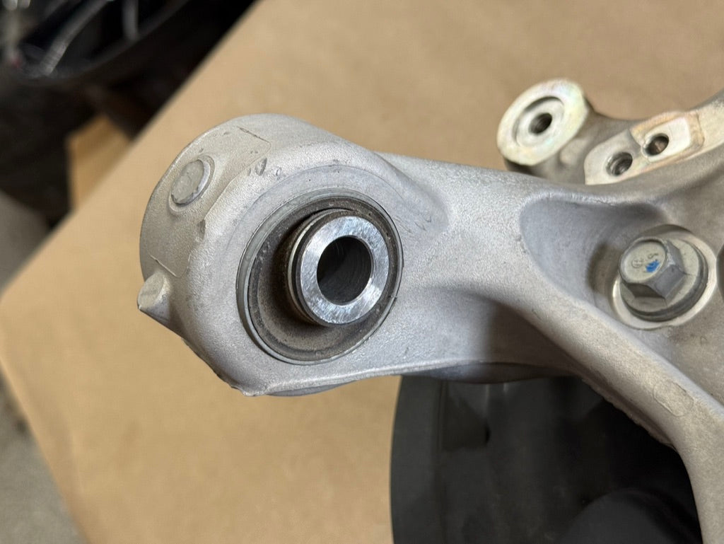 2024-2026 Ford Mustang GT LH Driver Side Rear Spindle Knuckle Hub