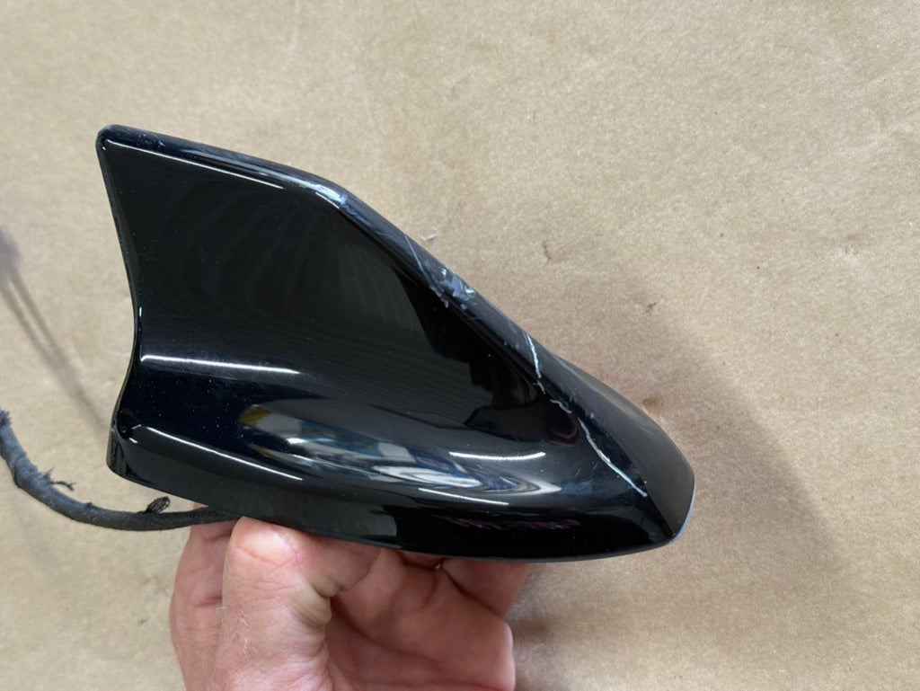 2021-2026 Mustang GT Radio Antenna Shark Phin Style JD9T-19K351-AA "Black"