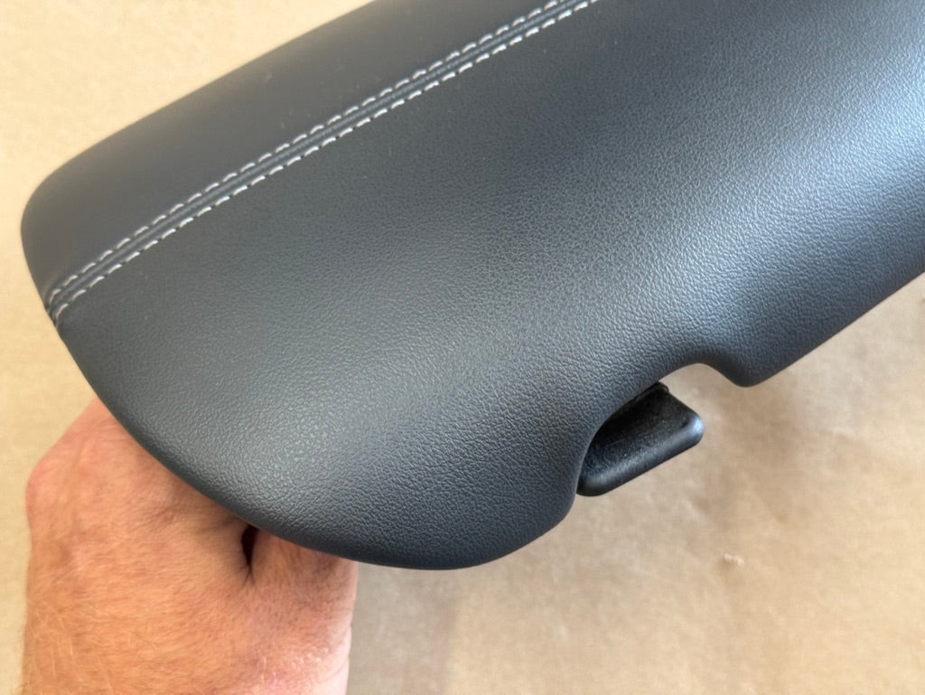 2024-2026 Ford Mustang Center Top Console Lid Armrest