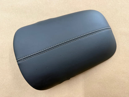 2024-2026 Ford Mustang Center Top Console Lid Armrest