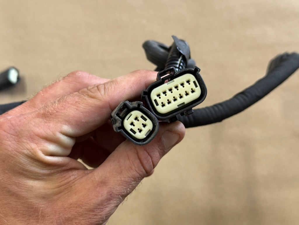 2018-2023 Ford Mustang GT Exhaust Jumper Wiring -