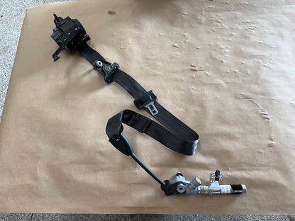 2018-2023 Ford Mustang 5.0 GT Convertible RH Pass. Front Seat Belt Safety